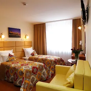 aparthotel-adler.krakowhotelspoland.com/